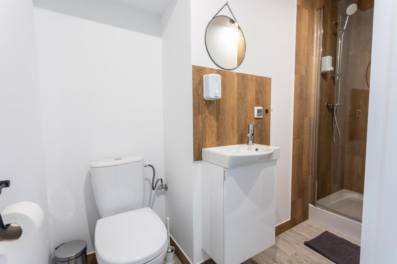 Apartamenty Dworcowa Zielona Góra Esterno foto